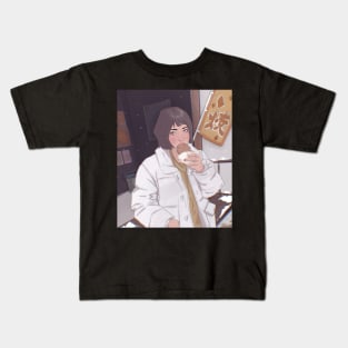 Anime girl eating an icecream Kids T-Shirt